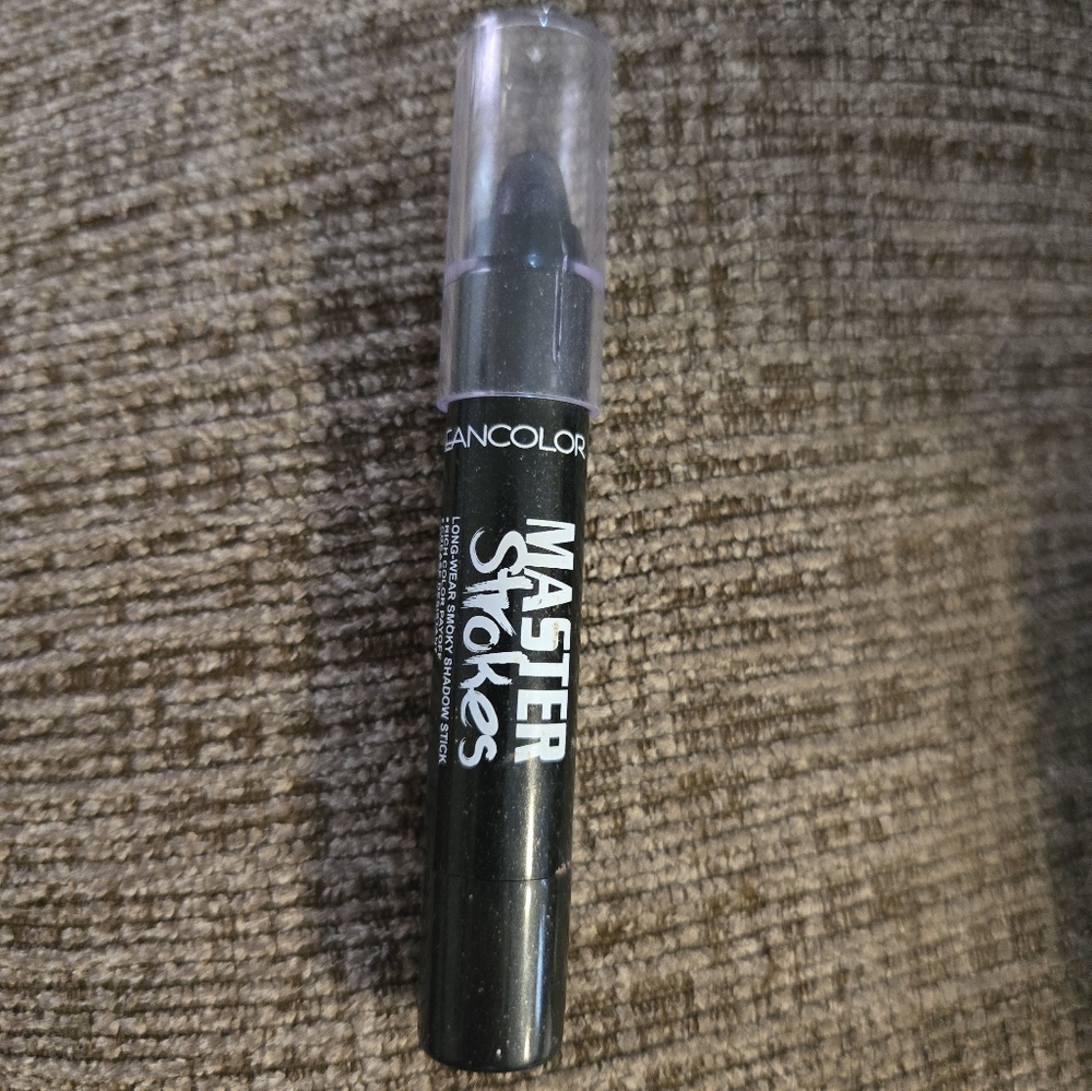 🌞KLEANCOLOR Master Strokes LONG-WEAR SMOKY SHADOW STICK in Metallic Black